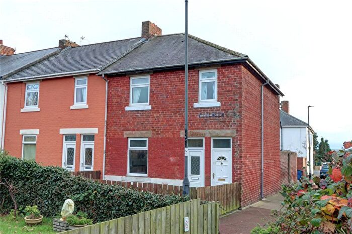 2 Bedroom Flat To Rent In Hawthorn Street, Newcastle Upon Tyne, Tyne And Wear, NE15