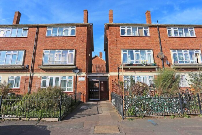 1 Bedroom Flat To Rent In Howard Road, Barking, IG11