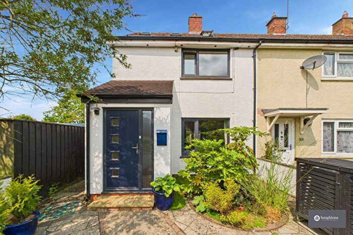 3 Bedroom End Of Terrace House For Sale In The Green, Helmdon, NN13