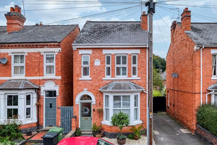 4 Bedroom Detached House For Sale In Sebright Avenue, Worcester, WR5