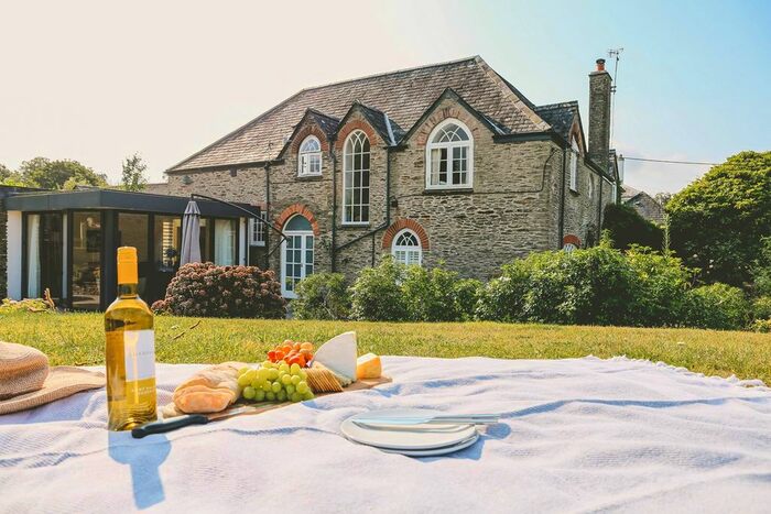 3 Bedroom Detached House For Sale In Chantry, Aveton Gifford, TQ7