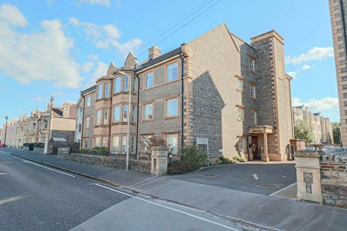 2 Bedroom Retirement Property For Sale In Pegasus Lodge**Beautifully Presented**Over `s** Minutes To Beach**, BS23