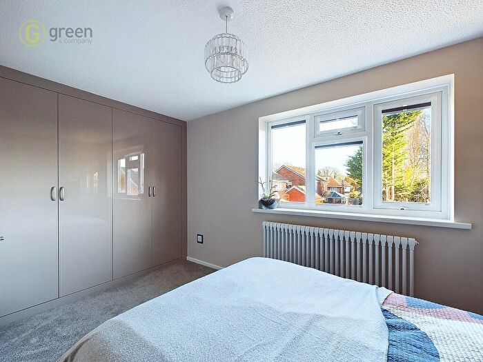 3 Bedroom End Of Terrace House For Sale In Kirkwood Avenue, Erdington, B23