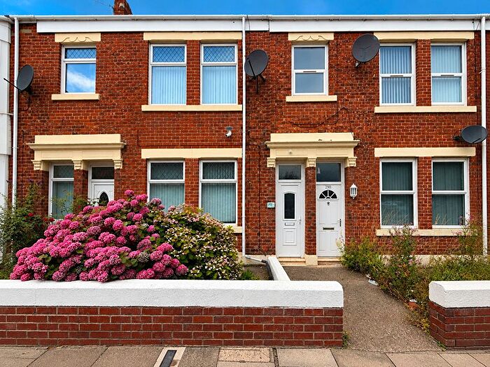 2 Bedroom Flat To Rent In Stanhope Road, South Shields, NE33