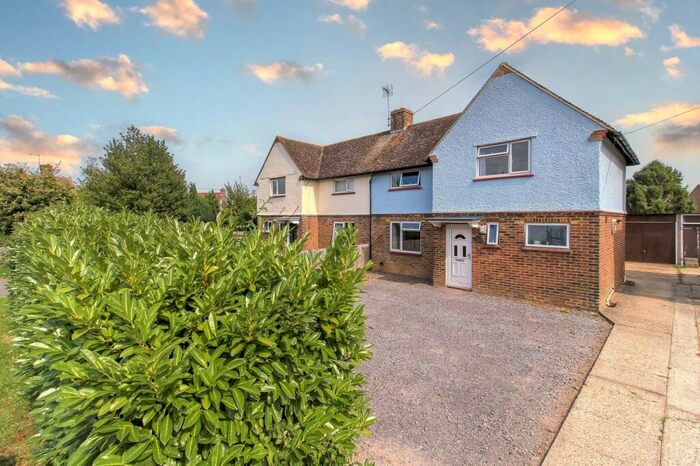 3 Bedroom Semi-Detached House To Rent In Cuckfield Road, Hurstpierpoint, BN6