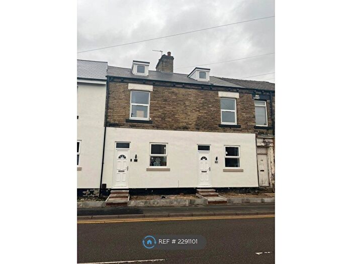 3 Bedroom Terraced House To Rent In Royston, Barnsley, S71