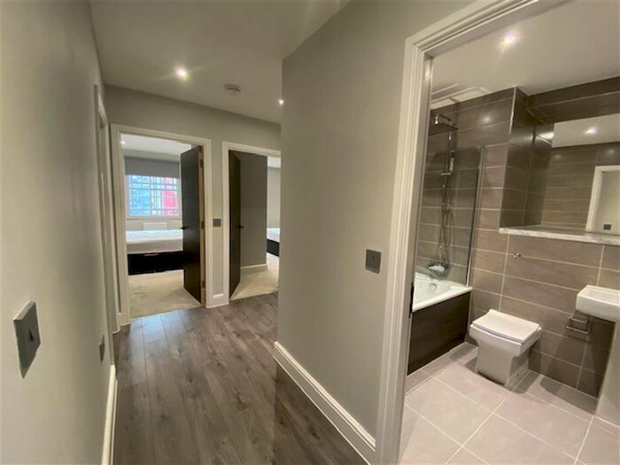 2 Bedroom Flat For Sale In Water St, Reliance House, L2
