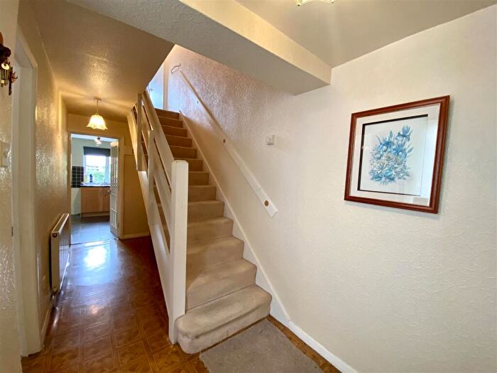 3 Bedroom Terraced House For Sale In Copley Avenue, Meltham, Holmfirth, HD9