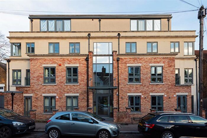 2 Bedroom Flat For Sale In Button Lodge, Walthamstow, E17