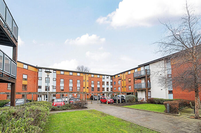2 Bedroom Apartment For Sale In Harry Close, Croydon, CR0