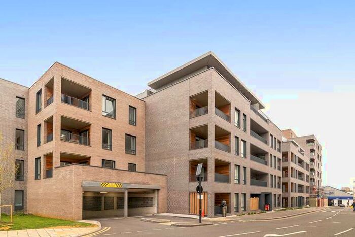 2 Bedroom Flat To Rent In Grove Road, Colindale, NW9