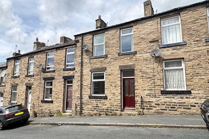3 Bedroom Terraced House For Sale In Russell Street, Skipton, BD23
