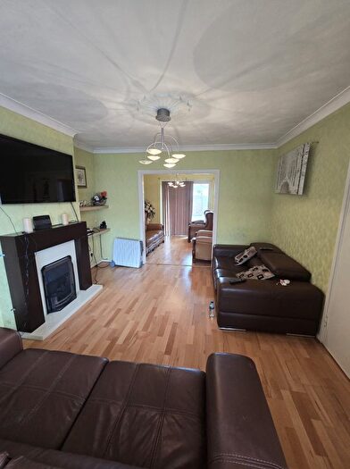 3 Bedroom Terraced House To Rent In Upney Lane, Barking, IG11