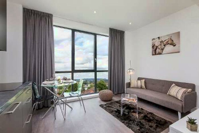 Flat To Rent In Kirkfield House, 118-120 Station Road, Harrow, HA1