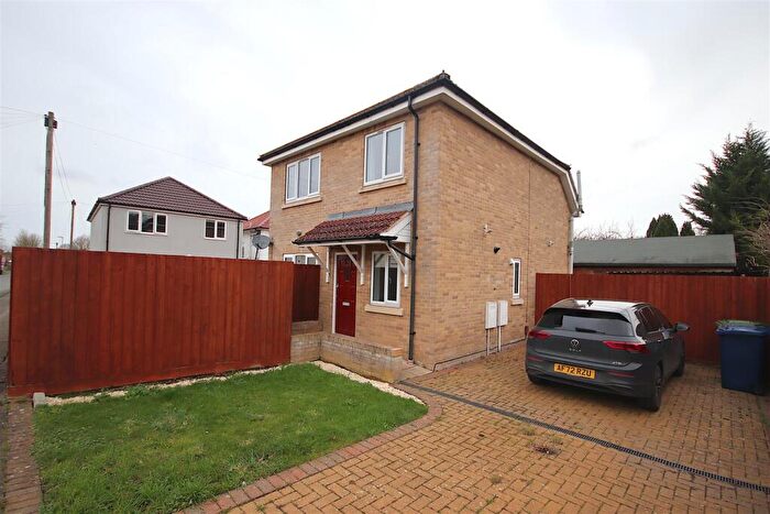 3 Bedroom Detached House To Rent In St. Thomas's Square, Cambridge, CB1