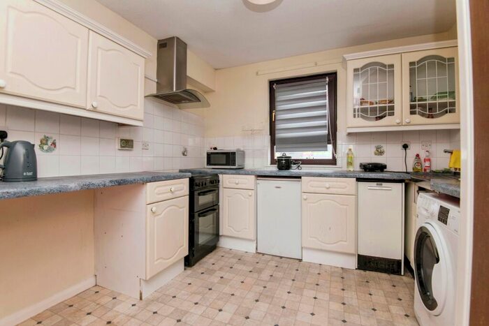 1 Bedroom Flat For Sale In Bartholomew Street West, Exeter, Devon, EX4