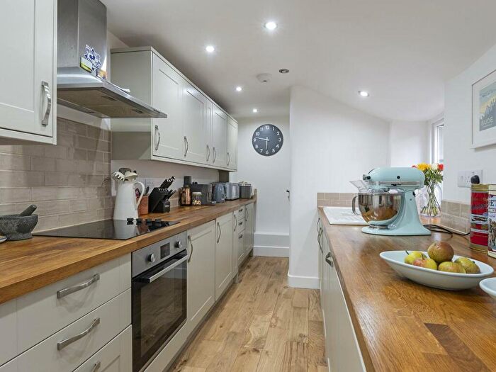 2 Bedroom End Of Terrace House For Sale In Hound Street, Sherborne, DT9