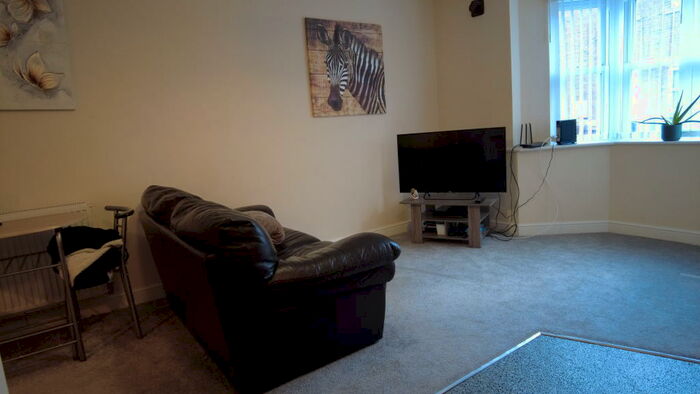 2 Bedroom Flat To Rent In A Robey Court, Lincoln, LN5