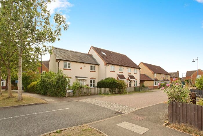 2 Bedroom End Terrace House For Sale In Elm Tree Close, Great Cambourne, Cambridge, Cambridgeshire, CB23