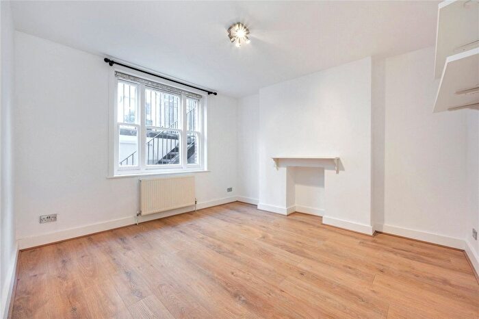 1 Bedroom Flat To Rent In Gosfield Street, Fitzrovia, London, W1W