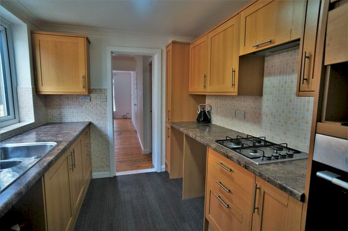 4 Bedroom Terraced House To Rent In Rochester Street, Chatham, Kent, ME4