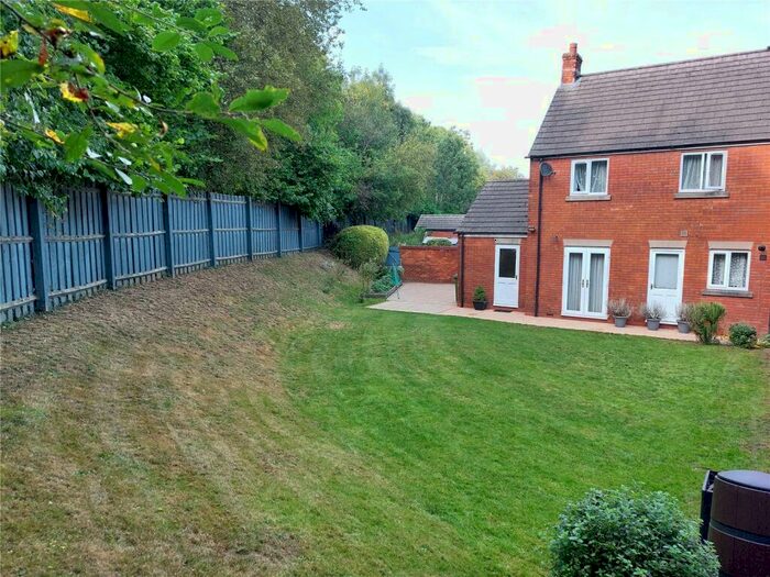 3 Bedroom End Of Terrace House For Sale In John Lee Road, Ledbury, Herefordshire, HR8