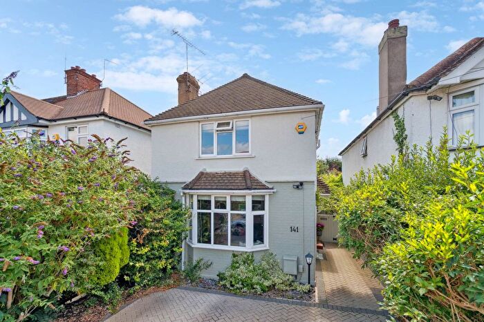 3 Bedroom Detached House For Sale In Bushey Mill Crescent, Watford, WD24