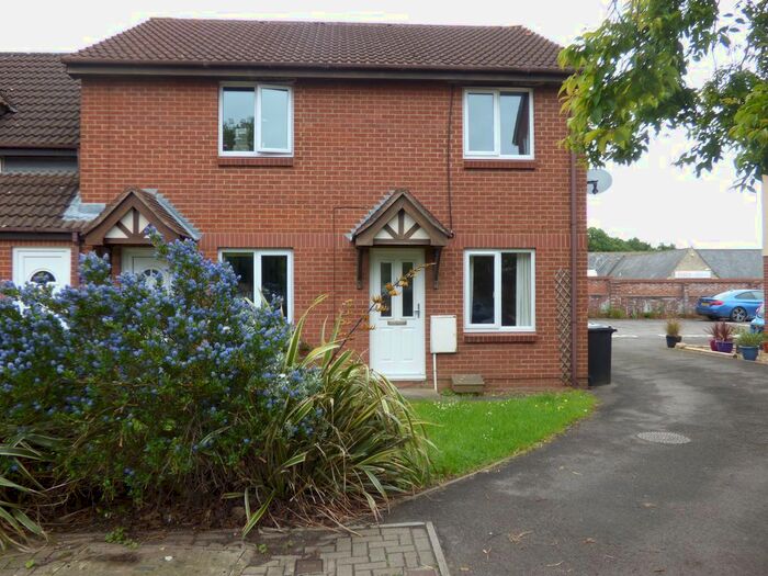 2 Bedroom End Of Terrace House To Rent In Foxcroft Close, Bradley Stoke, Bristol, BS32