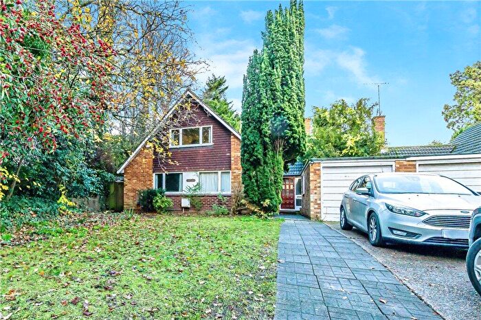 4 Bedroom Bungalow For Sale In Park Hill Road, Croydon, Surrey, CR0