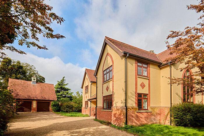 5 Bedroom Detached House For Sale In The Green, Caston, NR17