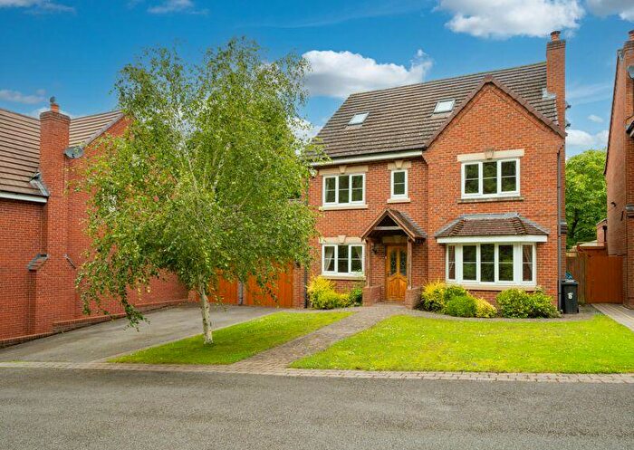 5 Bedroom Detached House To Rent In Leys Close, Pedmore, DY9