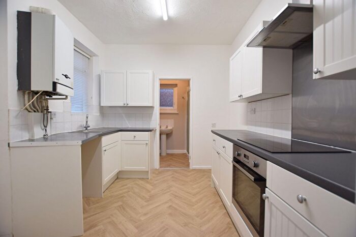 2 Bedroom Flat To Rent In Enfield Road, Gateshead, NE8