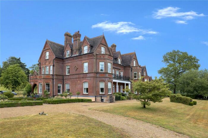 4 Bedroom Duplex For Sale In Enton, Godalming, Surrey, GU8