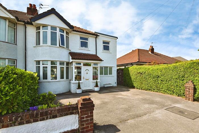 4 Bedroom Semi Detached House For Sale In Branksome Drive, Morecambe, Lancashire, LA4