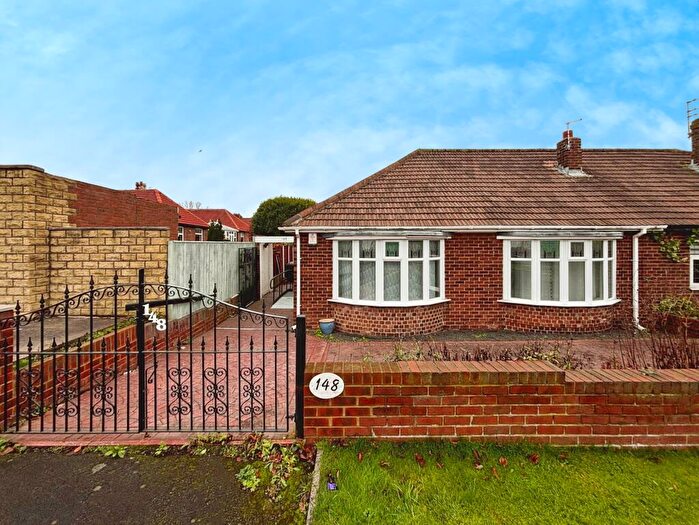 2 Bedroom Semi-Detached Bungalow For Sale In Benton Road, Benton, Newcastle Upon Tyne, NE7