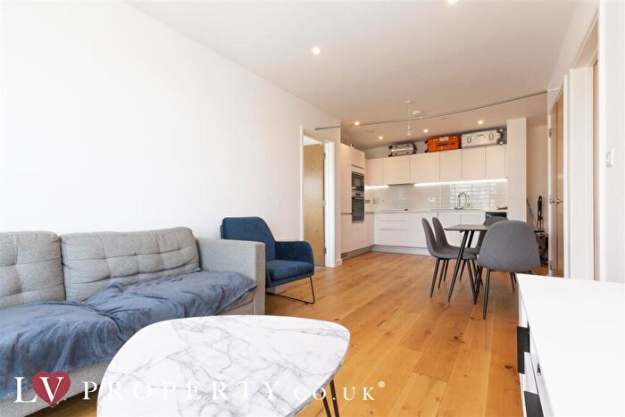 2 Bedroom Apartment For Sale In Windmill Street, Birmingham, West Midlands, B1