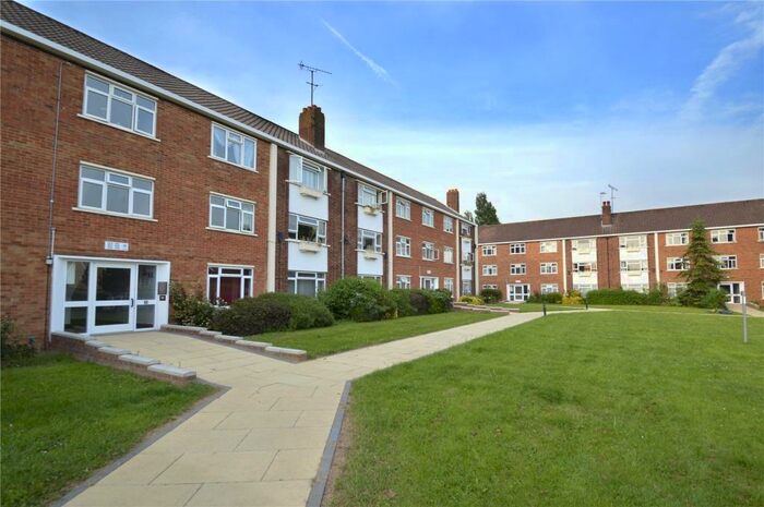 2 Bedroom Apartment To Rent In Northumbria Road, Maidenhead, Berkshire, SL6