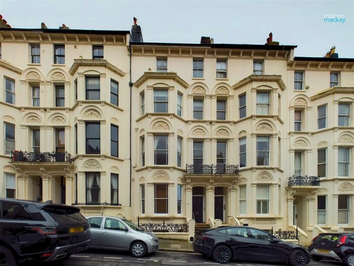 1 Bedroom Apartment To Rent In Cambridge Road, Hove, BN3