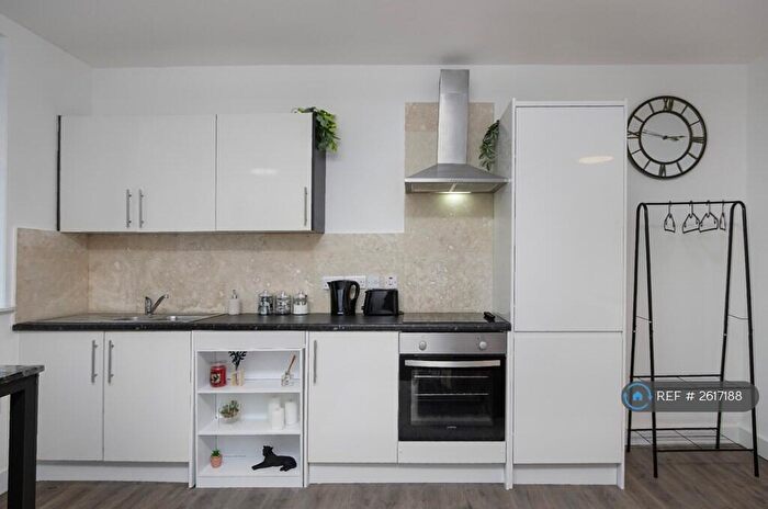 Studio To Rent In Blackpool, Blackpool, FY1