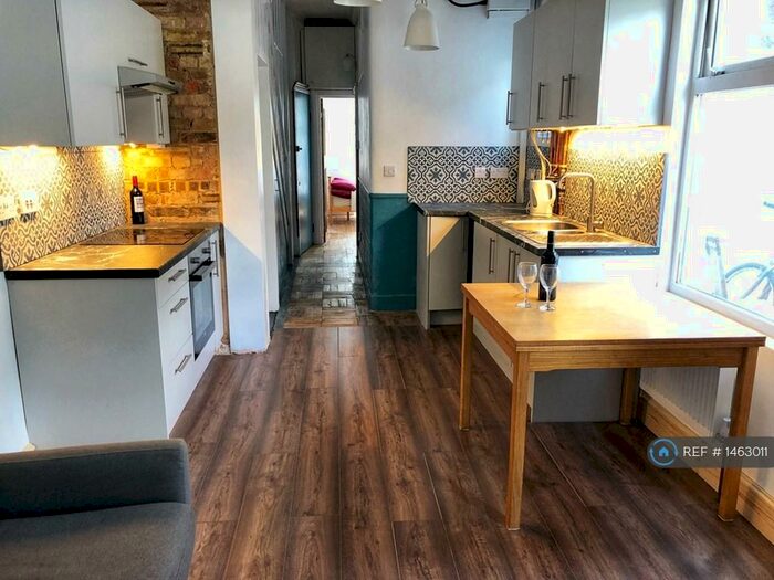 2 Bedroom Flat To Rent In South Esk Road, London, E7