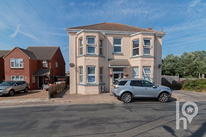 2 Bedroom Flat To Rent In Plough Road, Minster, ME12
