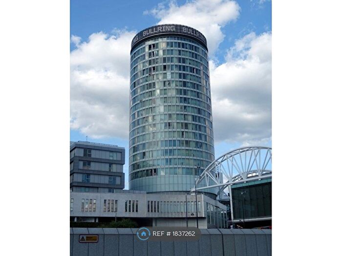 Studio To Rent In The Rotunda, Birmingham, B2