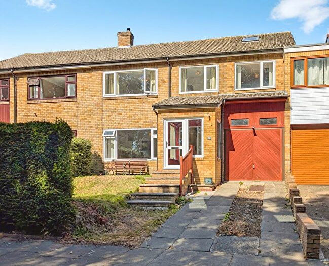 5 Bedroom Semi-Detached House For Sale In Antonine Walk, Heddon-On-The-Wall, Newcastle Upon Tyne, Northumberland, NE15
