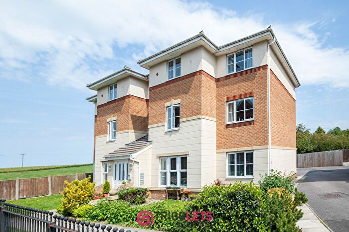 2 Bedroom Flat For Sale In Stoney Croft, Hoyland, Barnsley, S74
