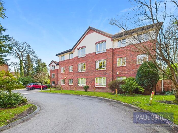 1 Bedroom Retirement Property For Sale In The Hawthorns, Edge Lane, Stretford, Manchester, M32