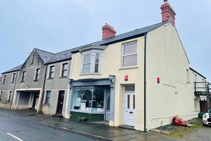 2 Bedroom Flat To Rent In Monkton, Pembroke, SA71