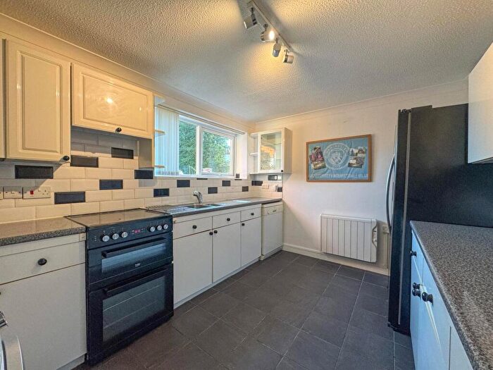 2 Bedroom Apartment To Rent In Fairlawns, Newmarket, Suffolk, CB8