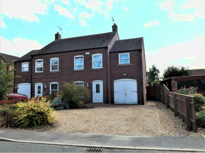 3 Bedroom Semi-Detached House To Rent In Hall Gate, Holbeach, PE12