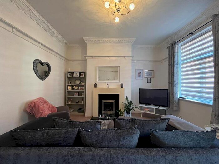 2 Bedroom Property To Rent In Lightbown Avenue, Blackpool, Lancashire, FY3