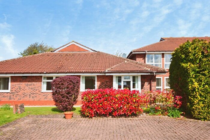 2 Bedroom Flat For Sale In St Marys Mews, Wigginton, York, YO32